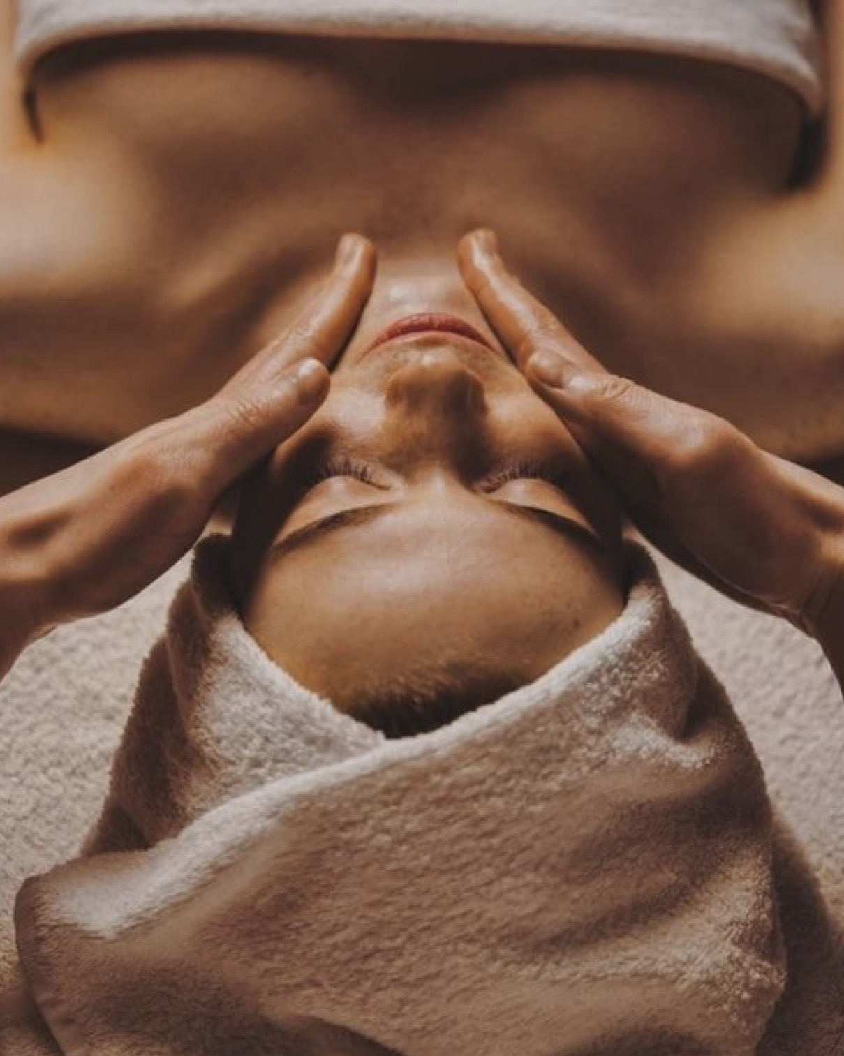Massage facial Kobido à domicile